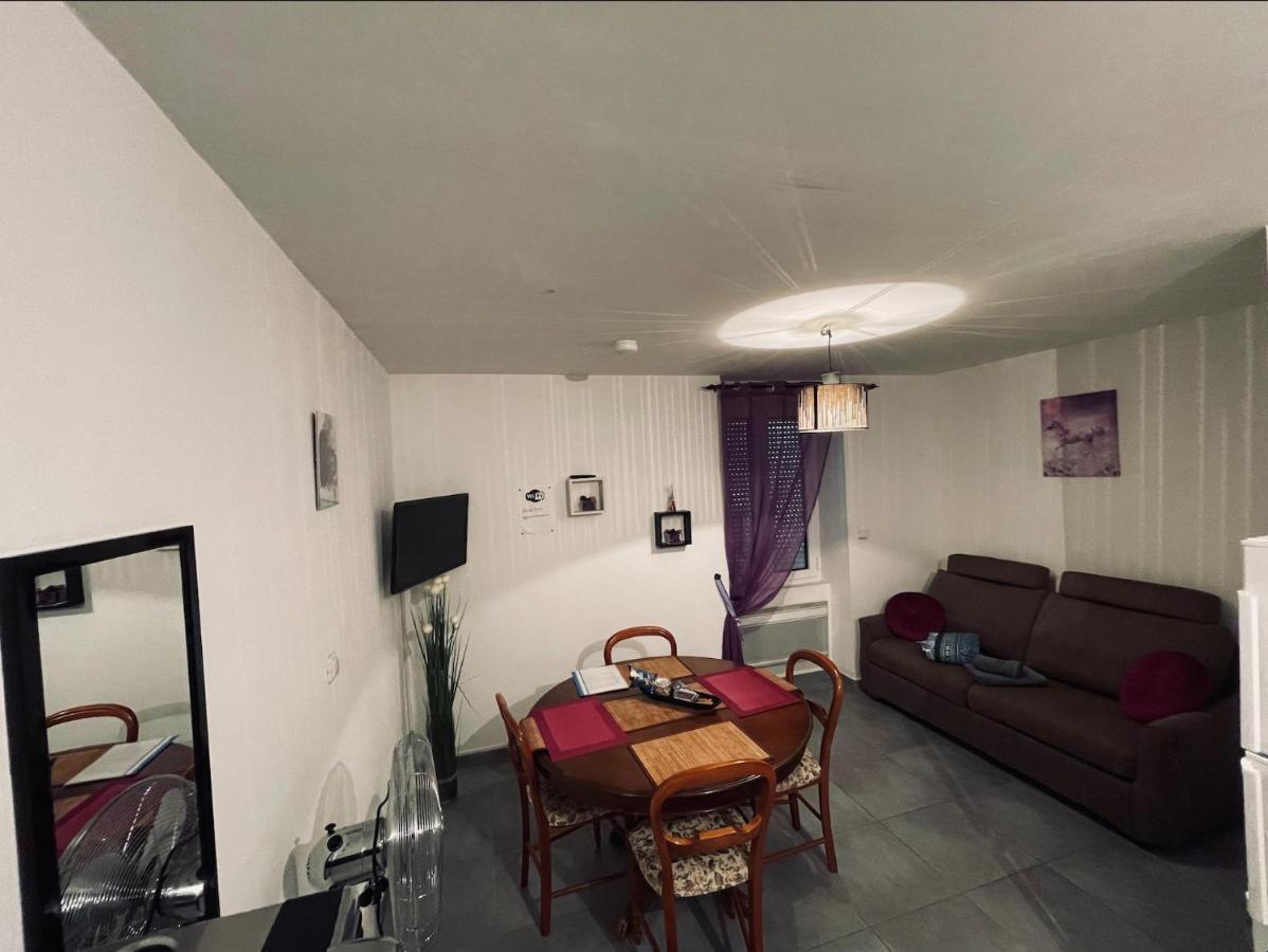 Appartement Avec Parking Gratuit Et Wifi Вьерзон Экстерьер фото